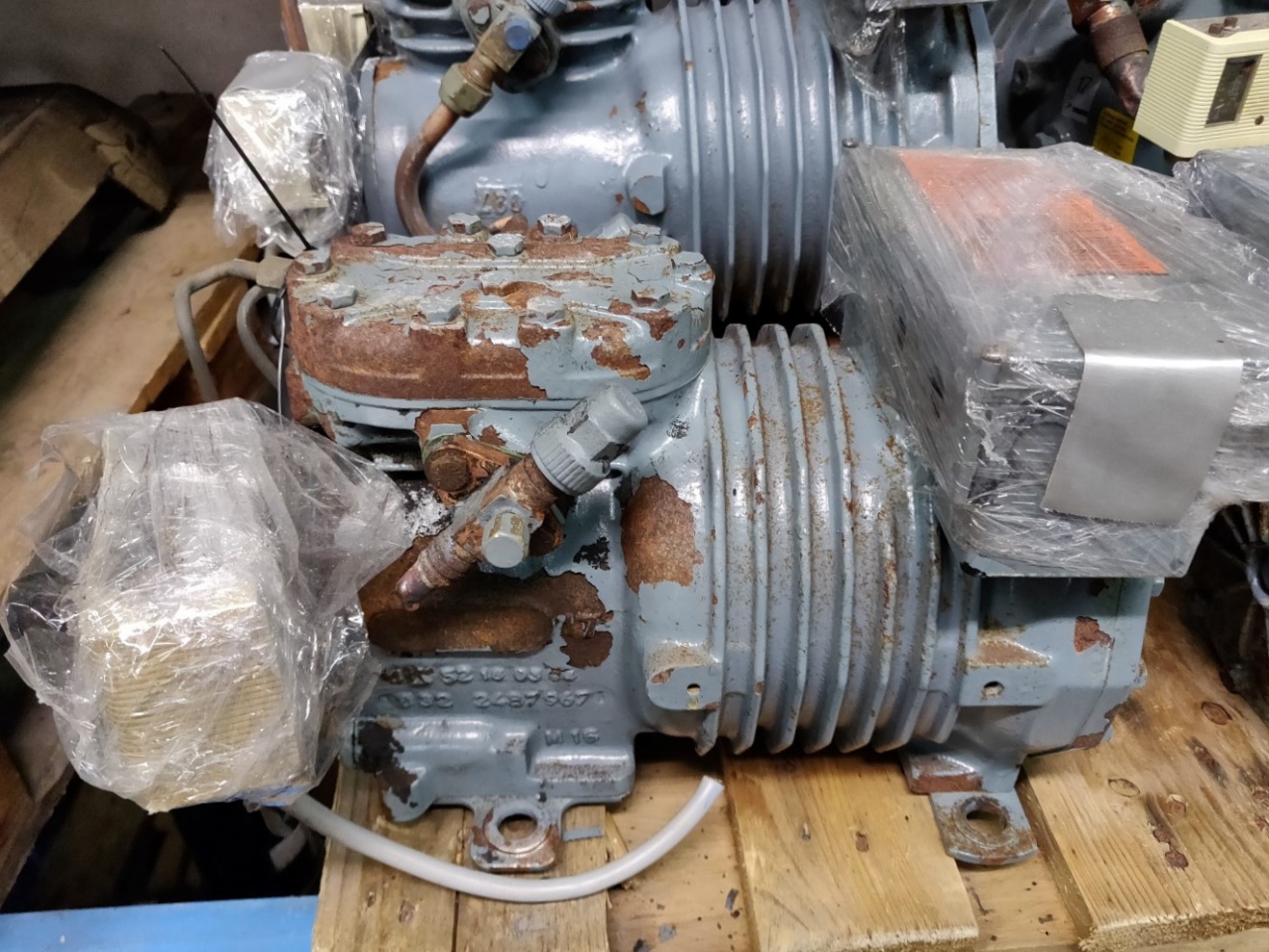 DWM DKSJD 150 - HOS BV